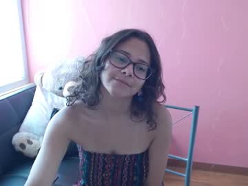 Mora_Haze March 31, 2025 Chaturbate stream image