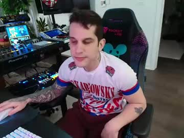 Pierrefitch April 01, 2025 Chaturbate stream image