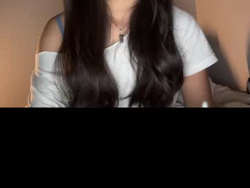 Oopsy_Daisy_7 April 01, 2025 Chaturbate stream image