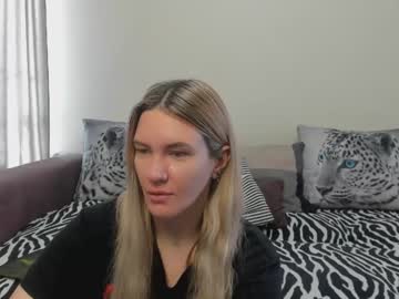 Kendra_Xx_ April 01, 2025 Chaturbate stream image