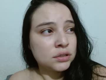 Isabel_24_Gil April 01, 2025 Chaturbate stream image