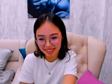 Violadaviss April 01, 2025 Chaturbate stream image