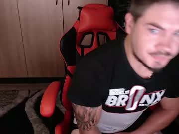 Blueeyeboy0 April 01, 2025 Chaturbate stream image
