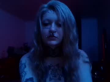 Maeee_ April 01, 2025 Chaturbate stream image