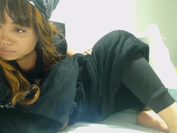 Techangels1 April 01, 2025 Chaturbate stream image