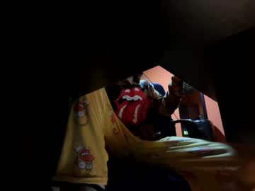 Andresbonilla175 April 01, 2025 Chaturbate stream image