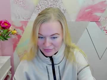 Cold__Moon April 01, 2025 Chaturbate stream image