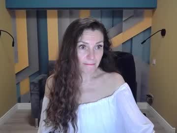 Ellalongs April 01, 2025 Chaturbate stream image