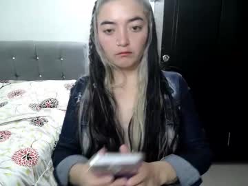 Mocca_117 April 01, 2025 Chaturbate stream image
