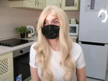 Lunadew April 01, 2025 Chaturbate stream image