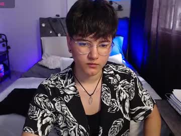 Sophie_Ross1 April 01, 2025 Chaturbate stream image