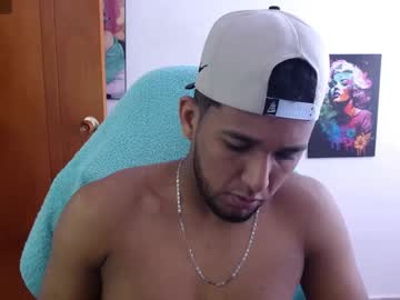 Mosooo0 April 01, 2025 Chaturbate stream image