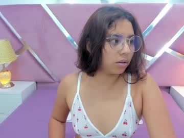 Dafnemoore April 01, 2025 Chaturbate stream image