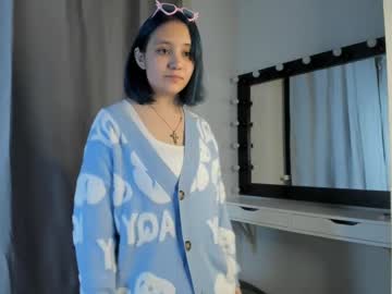 Blublugirl April 01, 2025 Chaturbate stream image