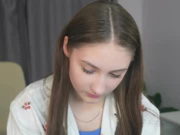 Nice_Kisss April 01, 2025 Chaturbate stream image