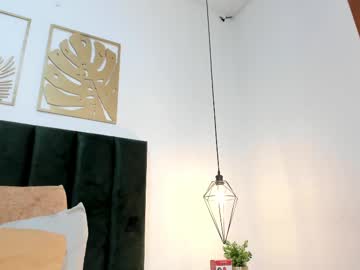 Thaliaaharlow April 01, 2025 Chaturbate stream image
