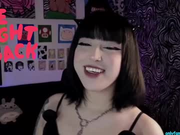 Yuhwa April 01, 2025 Chaturbate stream image