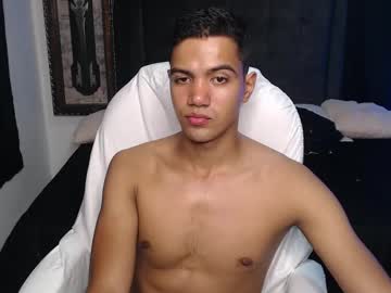Simple_Guyy April 02, 2025 Chaturbate stream image