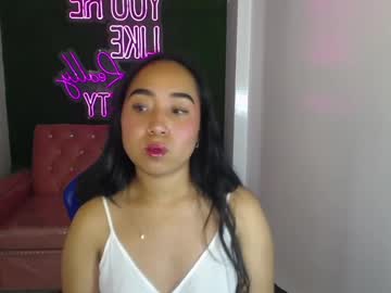 Zafiro_T April 02, 2025 Chaturbate stream image