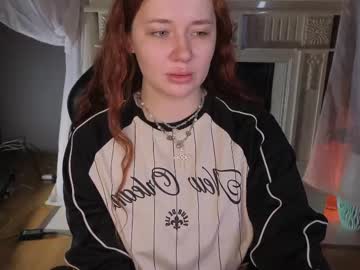 Carolina_Winter April 02, 2025 Chaturbate stream image