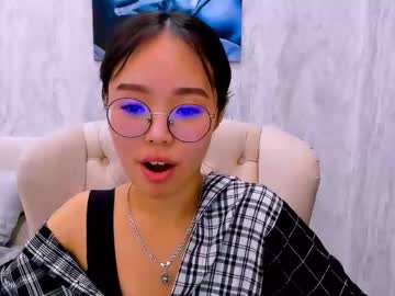 Violadaviss April 02, 2025 Chaturbate stream image