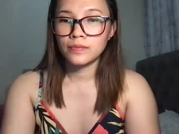 Zoey_Foryou April 02, 2025 Chaturbate stream image