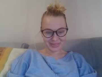Cold__Moon April 02, 2025 Chaturbate stream image