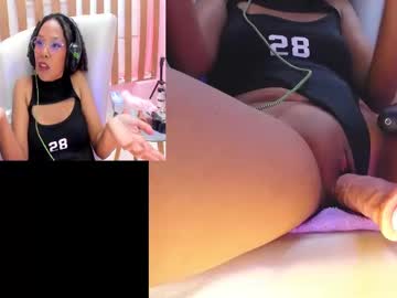 Hyliebloom April 02, 2025 Chaturbate stream image
