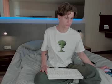 Maxim_Burn April 02, 2025 Chaturbate stream image