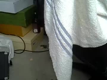Calvinundercover April 02, 2025 Chaturbate stream image
