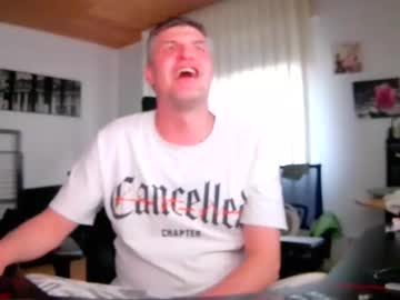 Bluesky3711 April 02, 2025 Chaturbate stream image