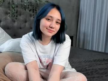 Blublugirl April 02, 2025 Chaturbate stream image