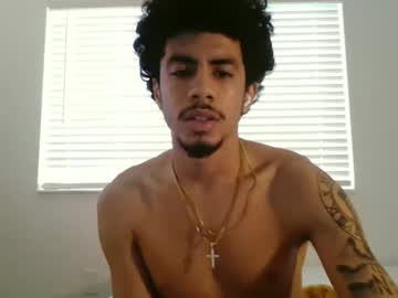 The1zues April 02, 2025 Chaturbate stream image