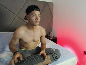 Erotik_00 April 02, 2025 Chaturbate stream image