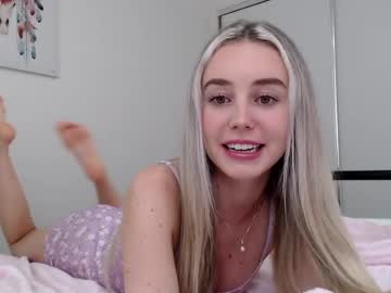 Sophs01 April 02, 2025 Chaturbate stream image