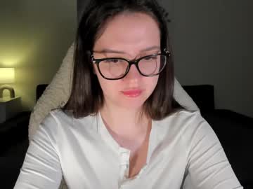 Sonia_Moon_ April 03, 2025 Chaturbate stream image