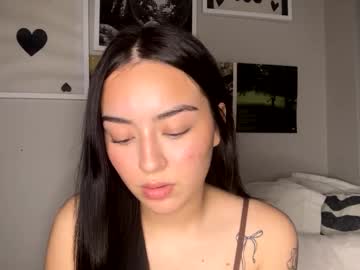 Kylie_Skyy22 April 03, 2025 Chaturbate stream image