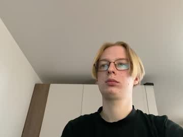_Cherry_Kiss_ April 03, 2025 Chaturbate stream image