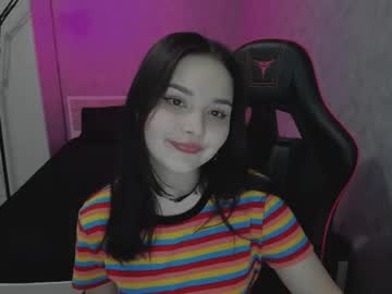 Kikirasparkle April 03, 2025 Chaturbate stream image