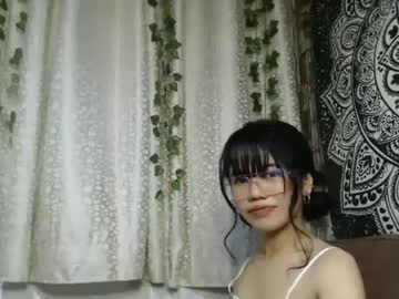 Ave_Tt April 03, 2025 Chaturbate stream image
