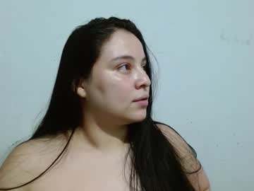 Isabel_24_Gil April 03, 2025 Chaturbate stream image