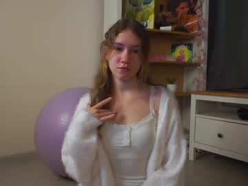 Maidadeep April 04, 2025 Chaturbate stream image