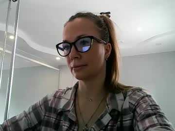 _Yourmoon April 04, 2025 Chaturbate stream image