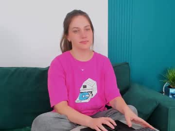 Hinasugawara April 04, 2025 Chaturbate stream image