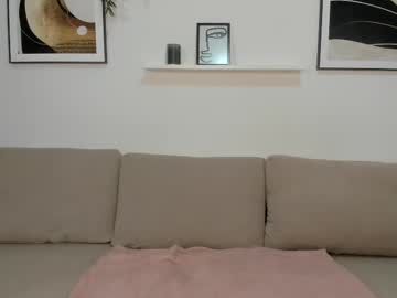 Lilly_Evanns April 04, 2025 Chaturbate stream image