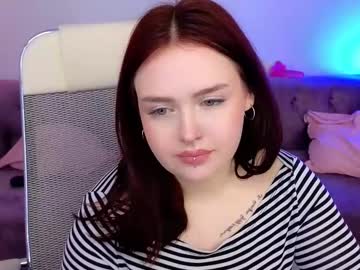 Lianaglow April 04, 2025 Chaturbate stream image