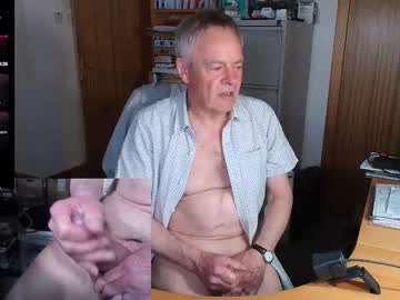 Andrew_9999 April 04, 2025 Chaturbate stream image