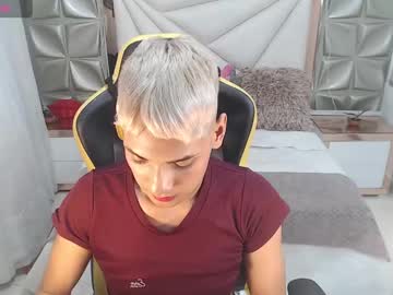 Perla_Lovers05 April 05, 2025 Chaturbate stream image