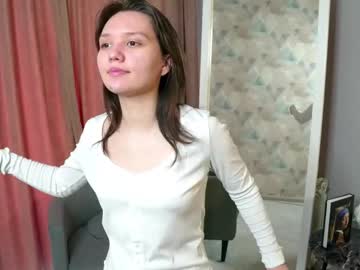 Dollyherrin April 05, 2025 Chaturbate stream image