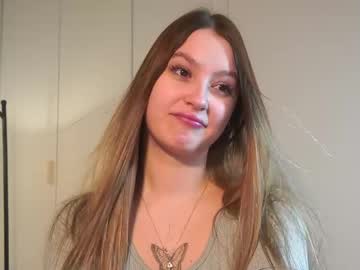 Ellabreeze April 05, 2025 Chaturbate stream image